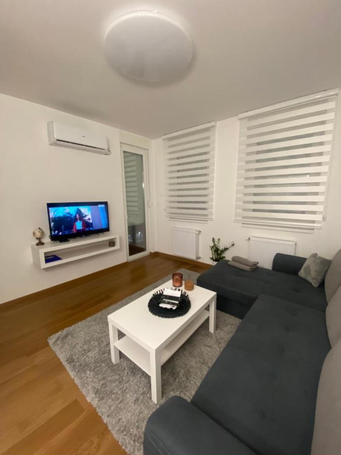 Apartment 212 Суботица Экстерьер фото